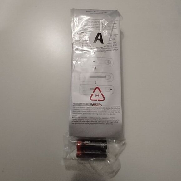 SPECTRUM REMOTE CONTROL-NEW WITH BATTERIES & INSTRUCTIONS-NEW - Picture 2 of 2